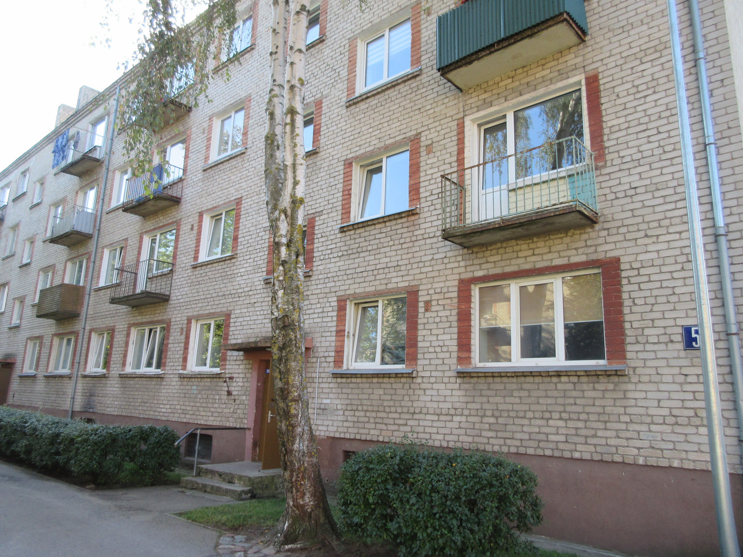 Ventspils, Stradiņa iela 5