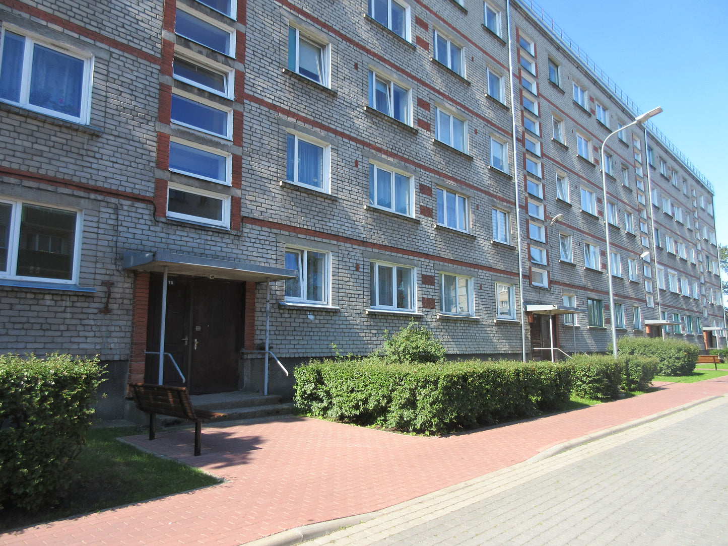 Ventspils, Dzintaru iela 28