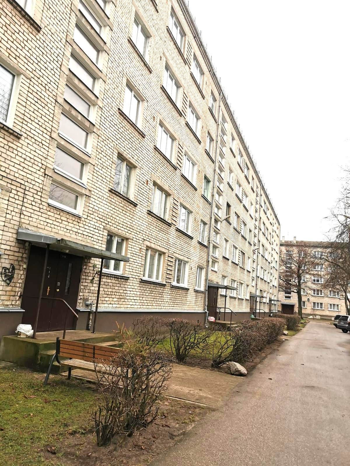 Ventspils, Dzintaru iela 30