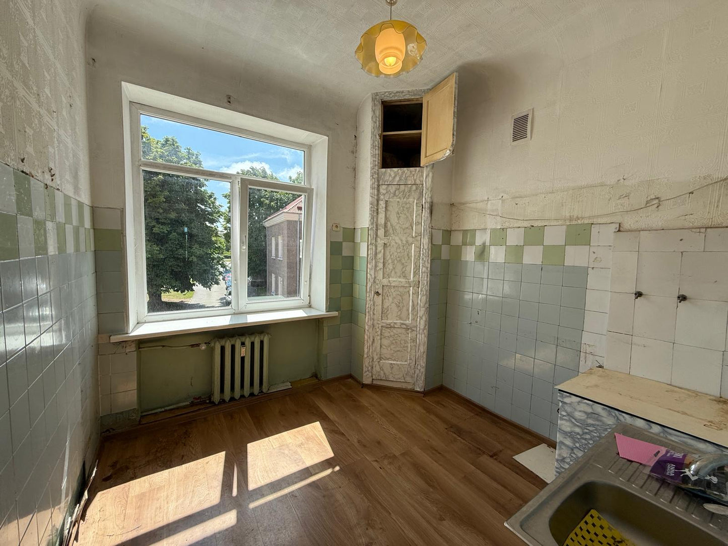 Ventspils, Lielais Prospekts 75