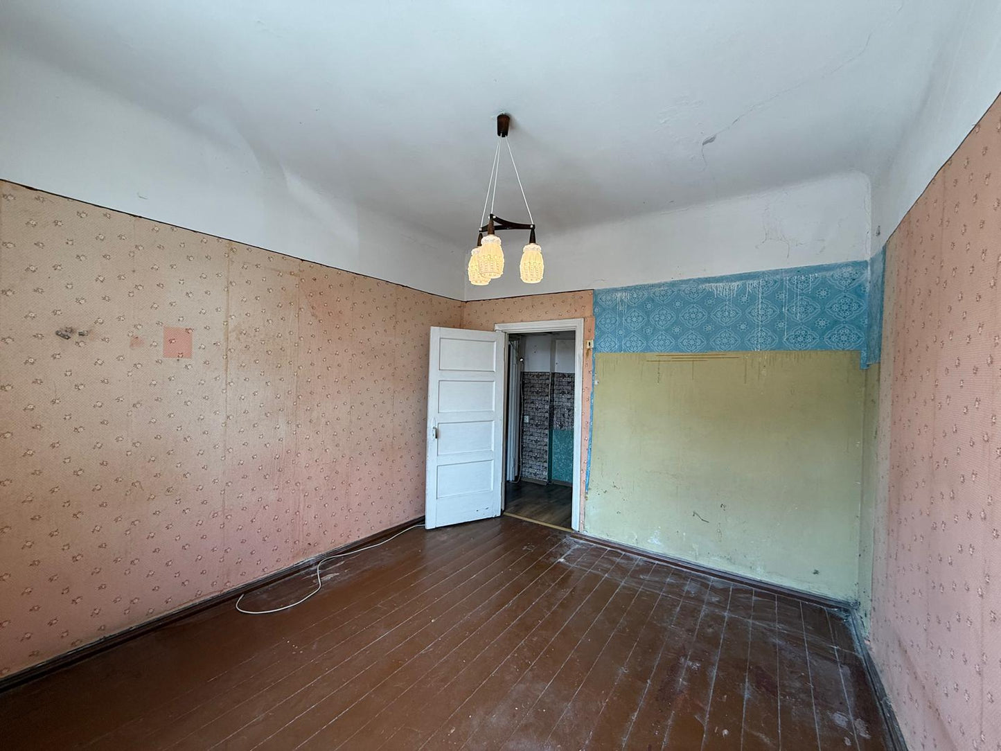 Ventspils, Lielais Prospekts 75