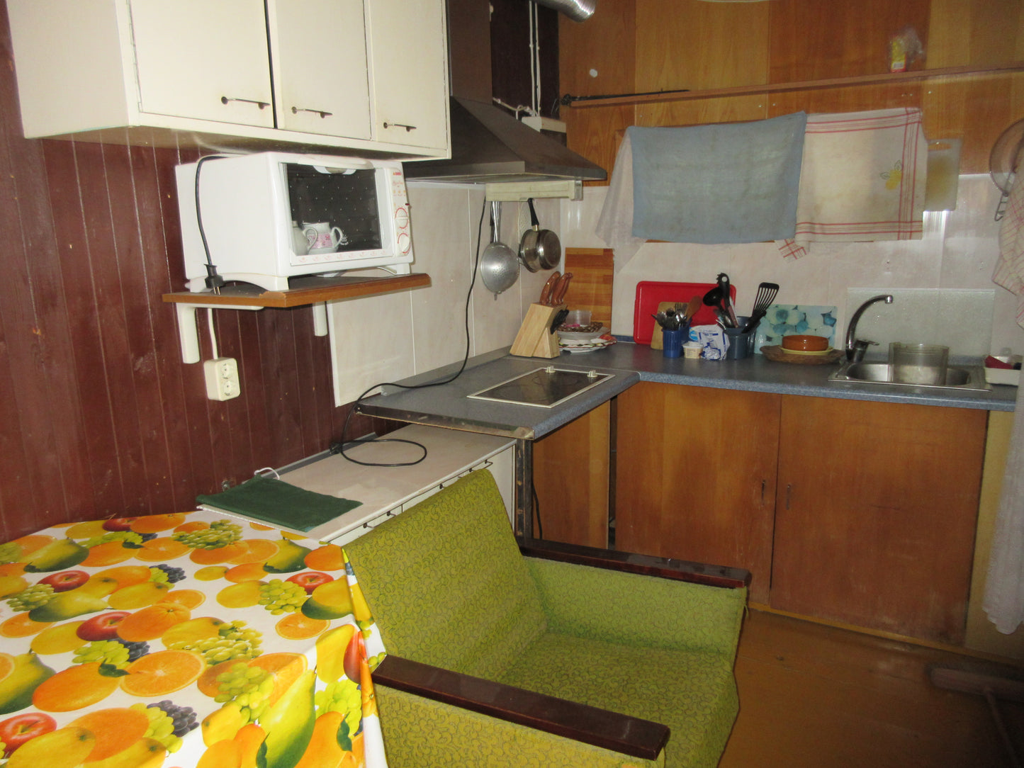 Ventspils nov., Akmeņdziras, Augļu iela 141