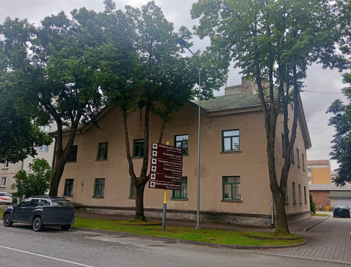 Ventspils, Lielais prospekts 73