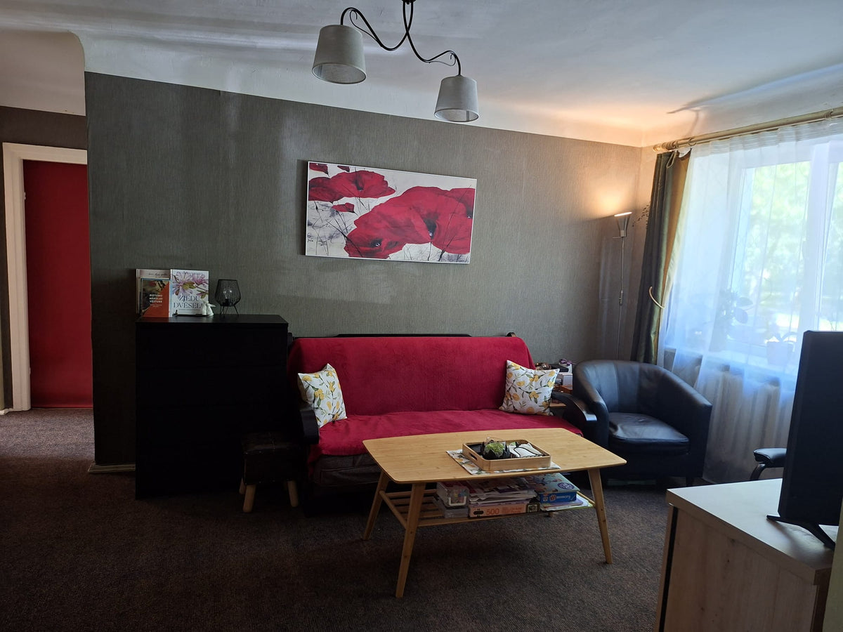 Ventspils, Jūras iela 1