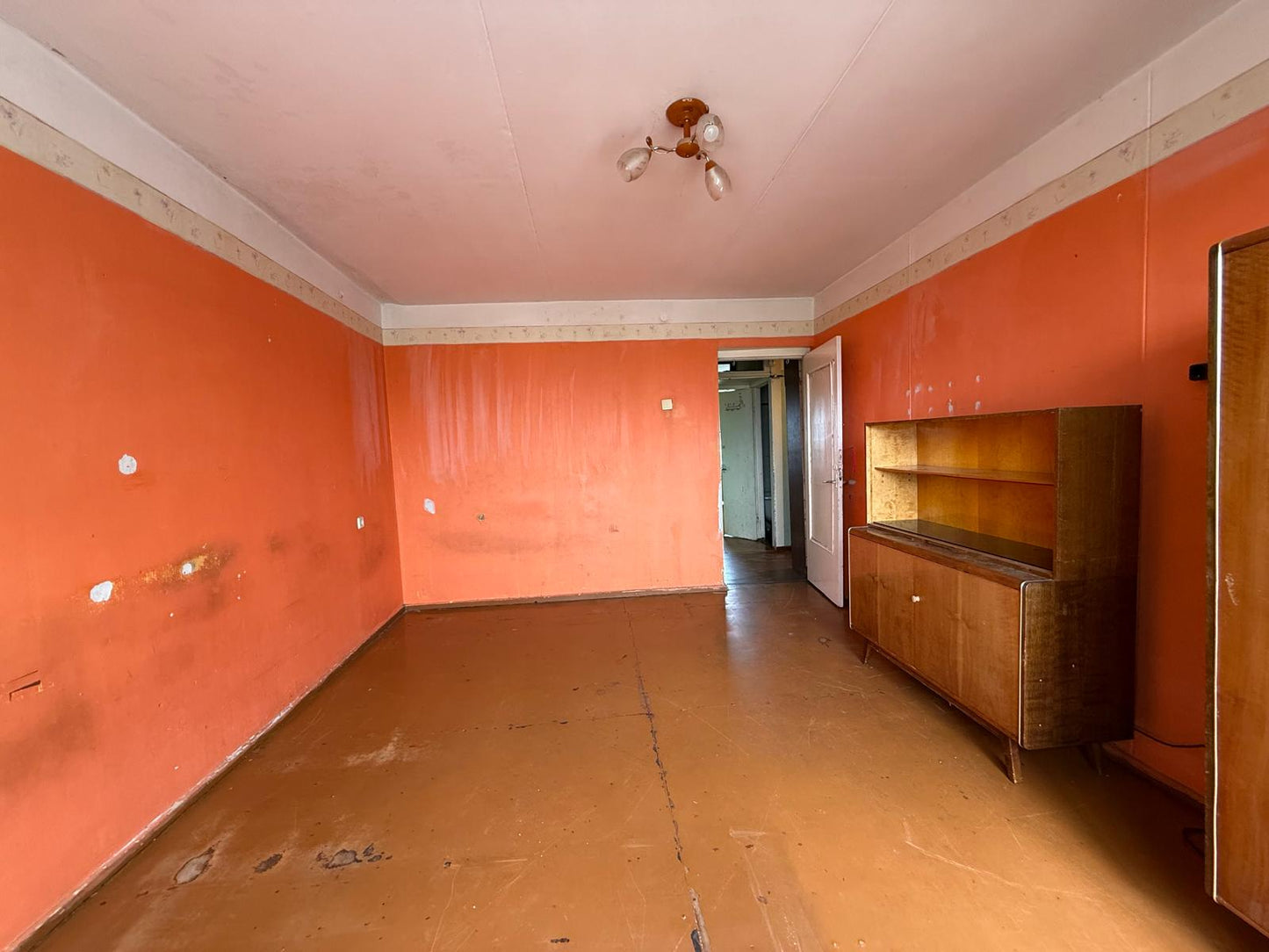 Ventspils, Sarkanmuižas dambis 20