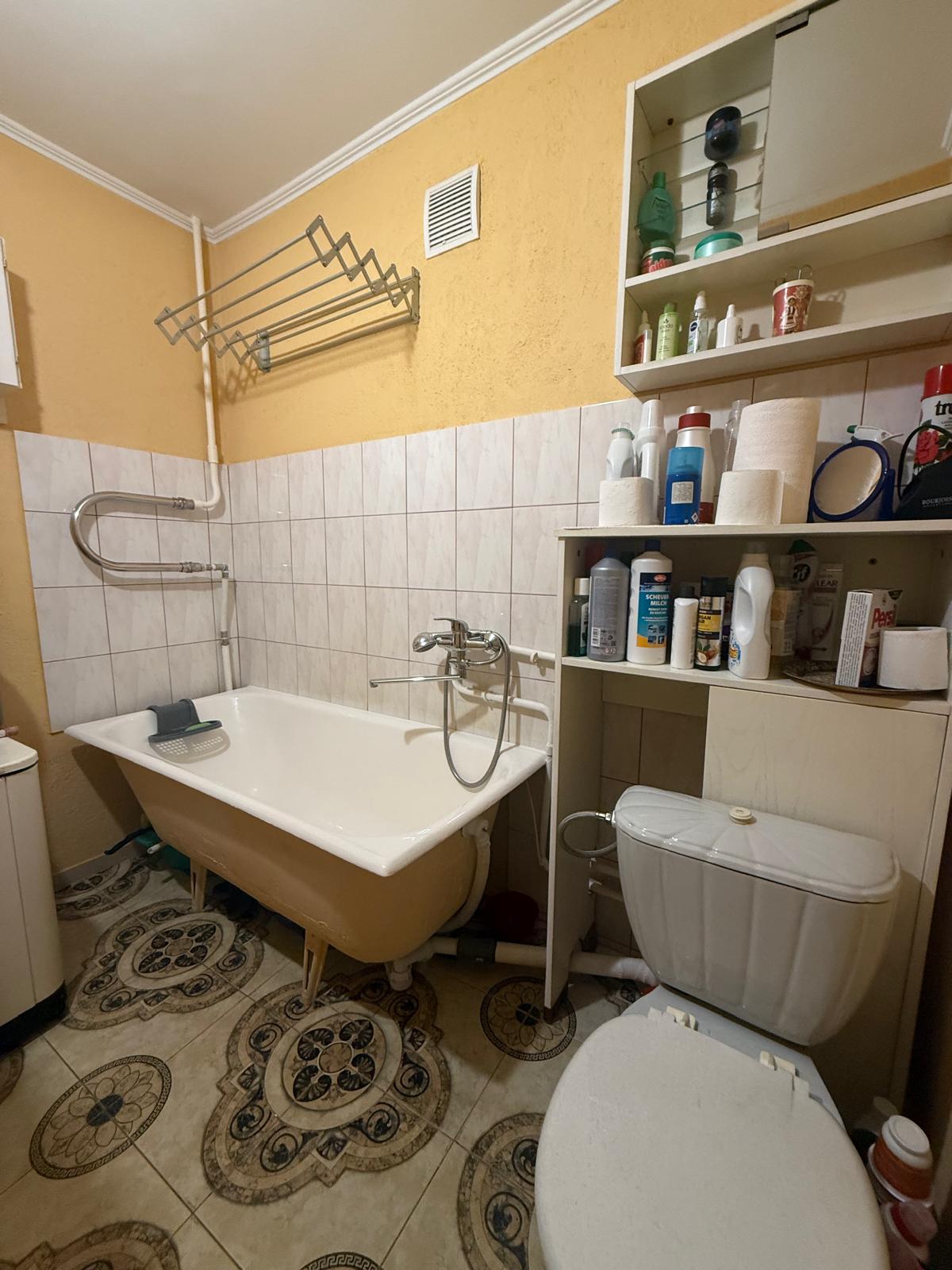 Ventspils, Dzintaru iela 30