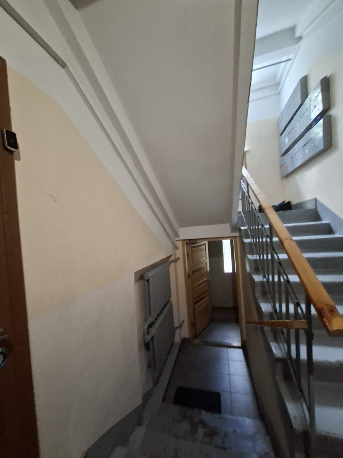 Ventspils, Jūras iela 1