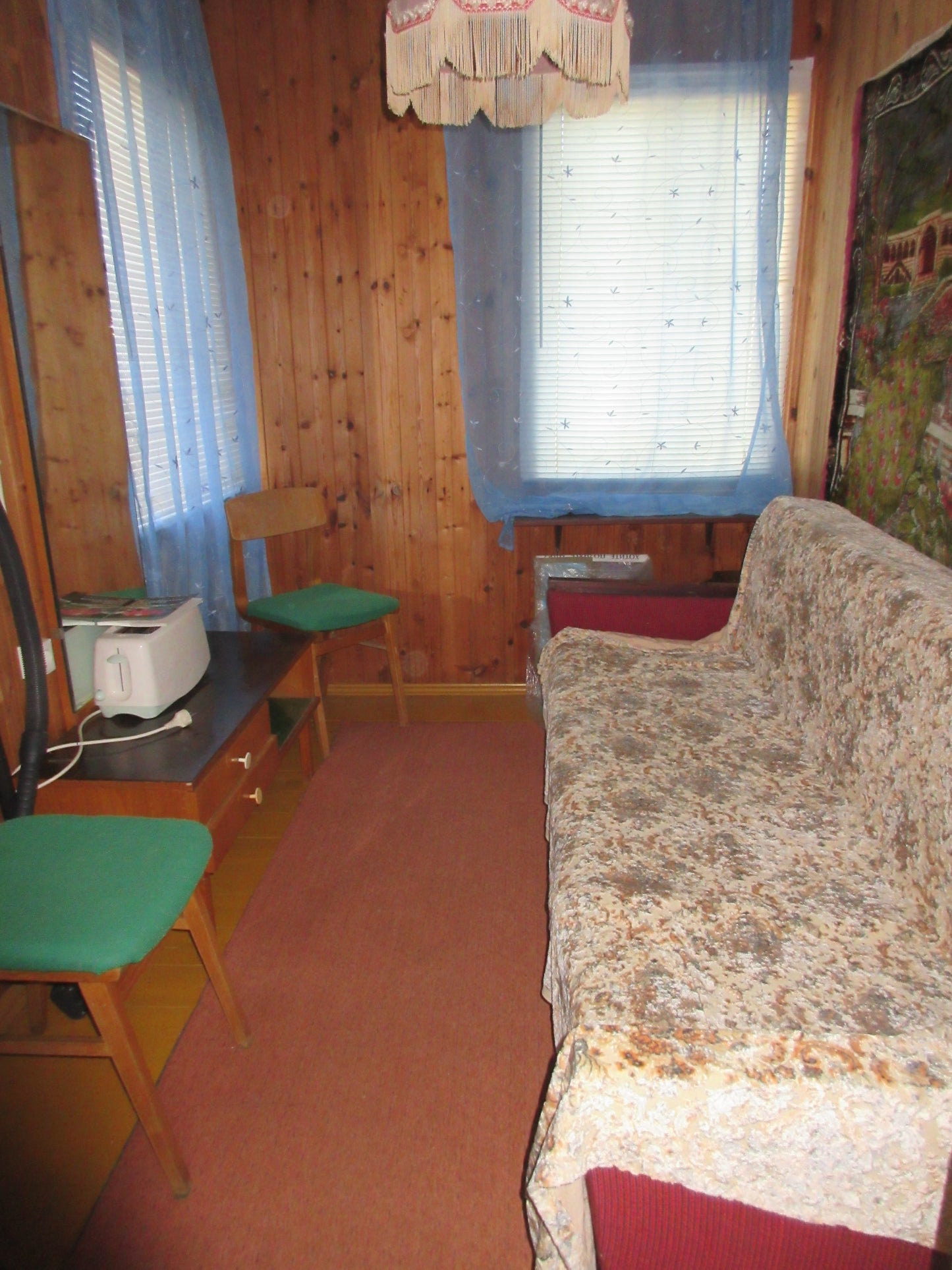 Ventspils nov., Akmeņdziras, Augļu iela 141