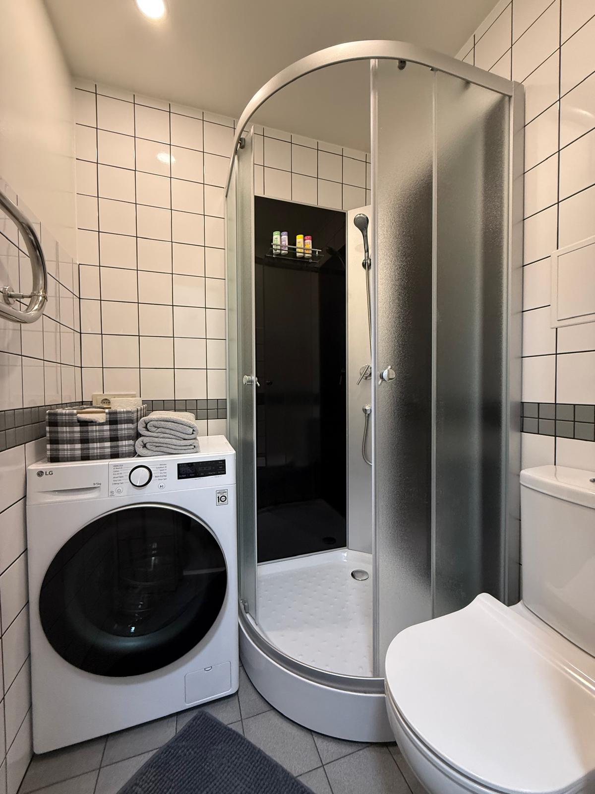 Ventspils, Stradiņa iela 19