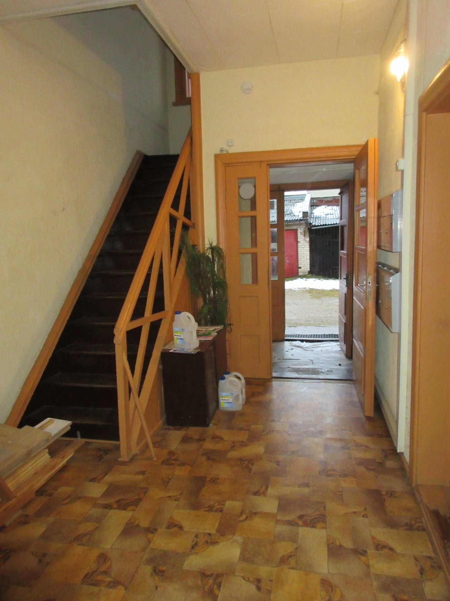 Ventspils, Gaismas iela 2