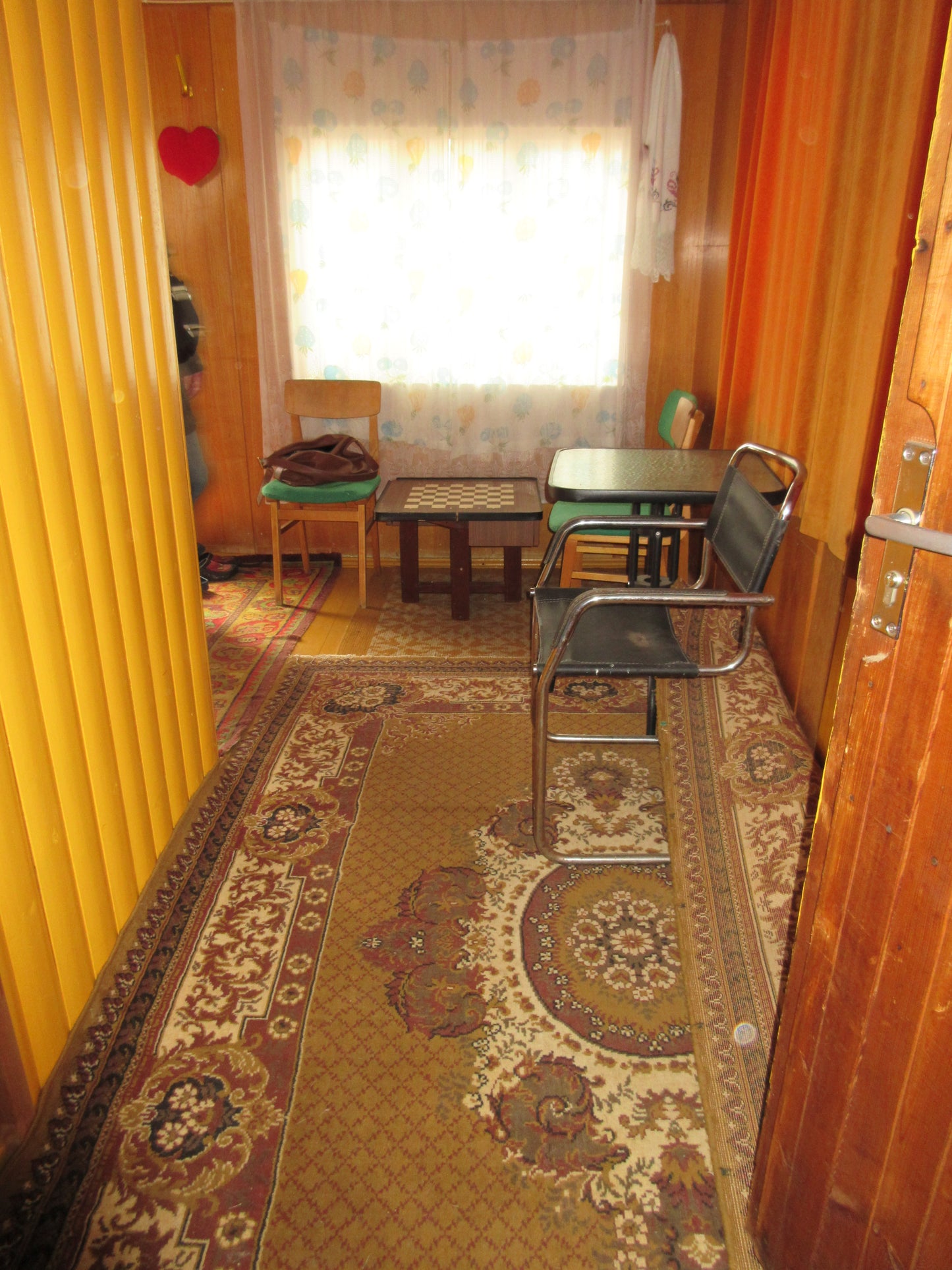 Ventspils nov., Akmeņdziras, Augļu iela 141